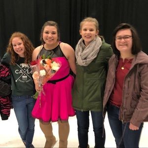 Meet your Posher, Lauren